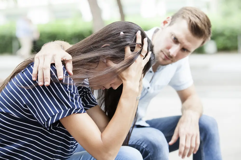 Depression - was tun als Partner? (© jandruk / stock.adobe.com)